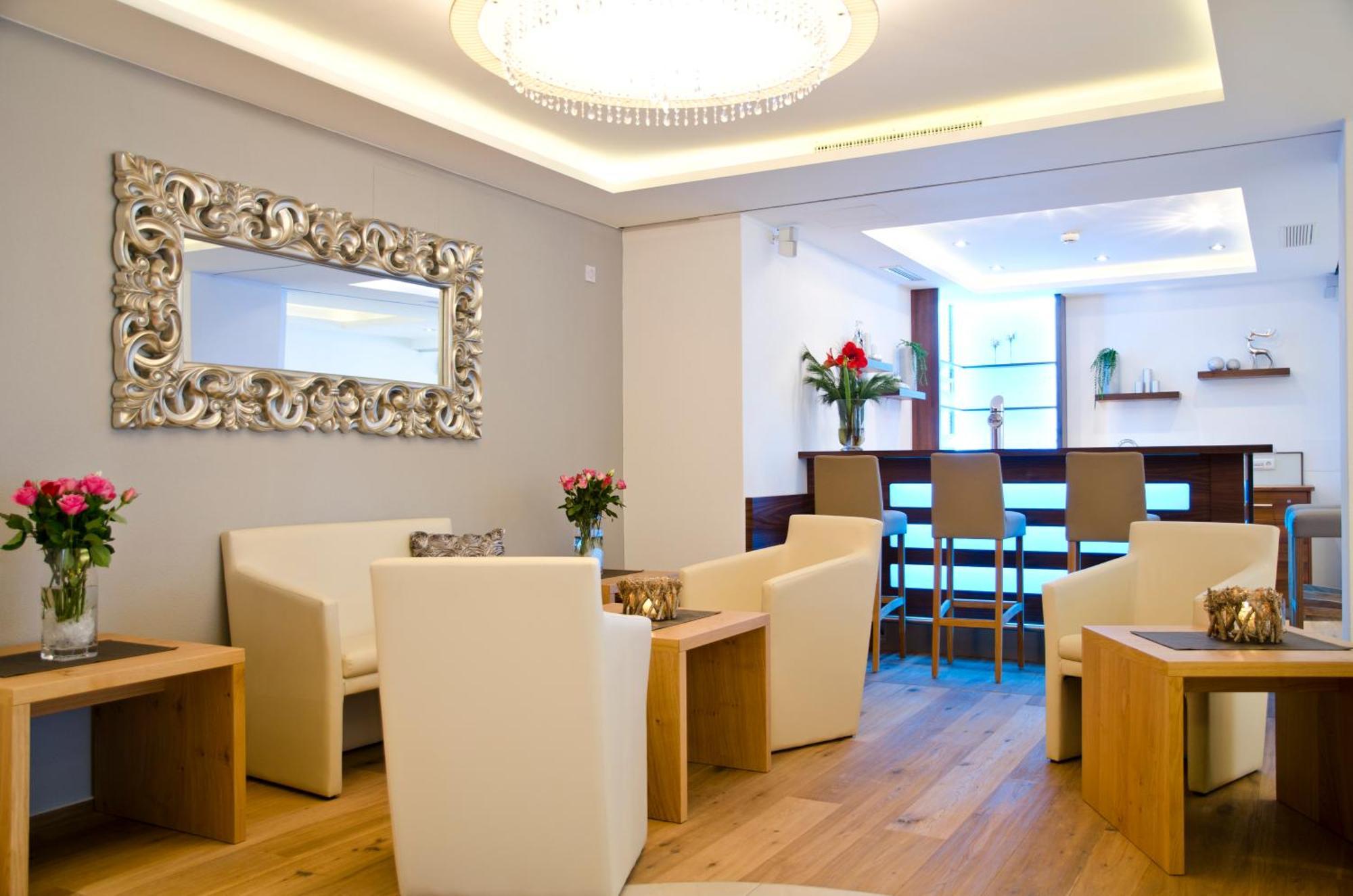 Hotel Garni Alpenland Ischgl Ngoại thất bức ảnh