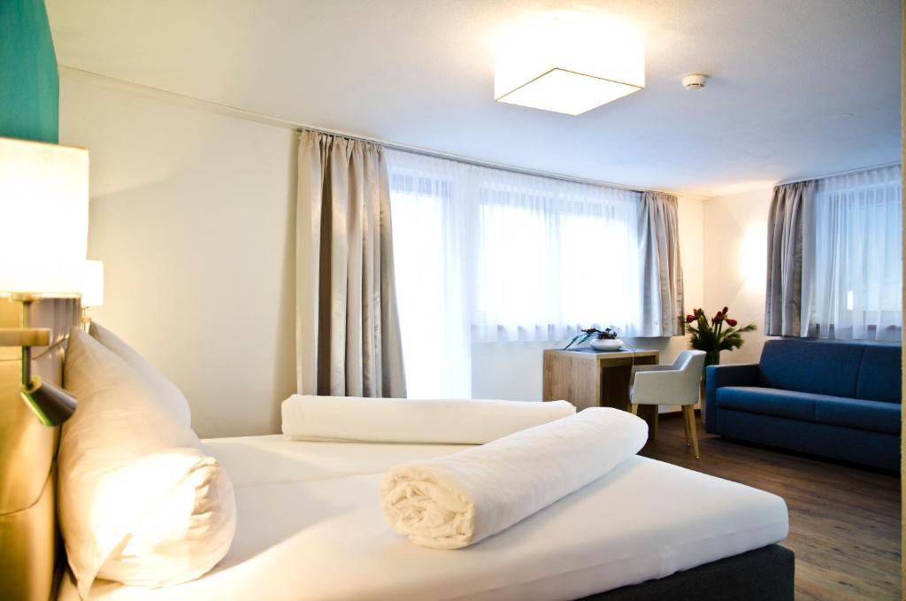 Hotel Garni Alpenland Ischgl Phòng bức ảnh