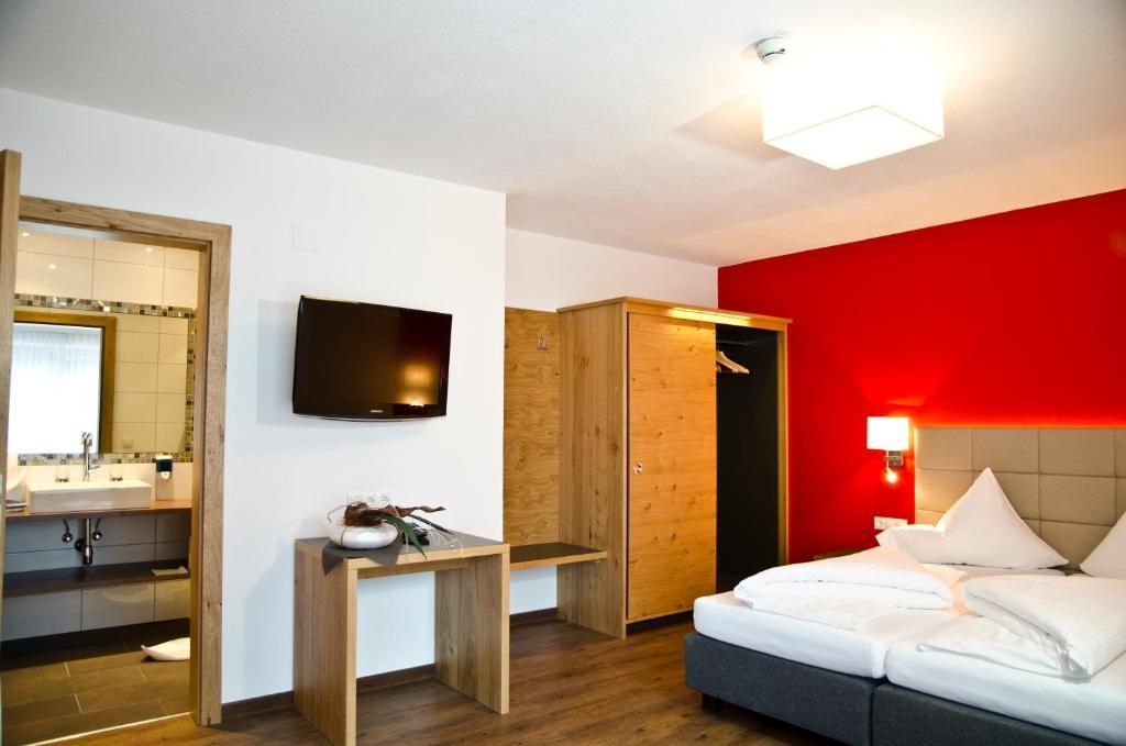 Hotel Garni Alpenland Ischgl Phòng bức ảnh